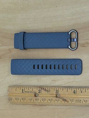 fitbit Charge 3 Silicone Band - brand new